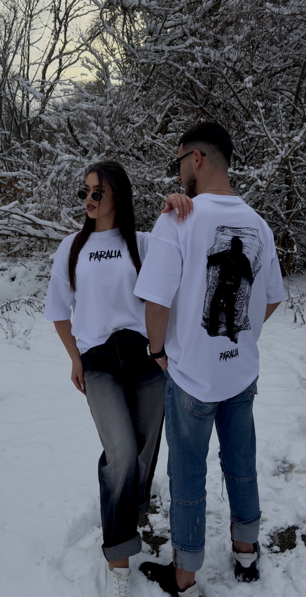 White Oversized Paralia